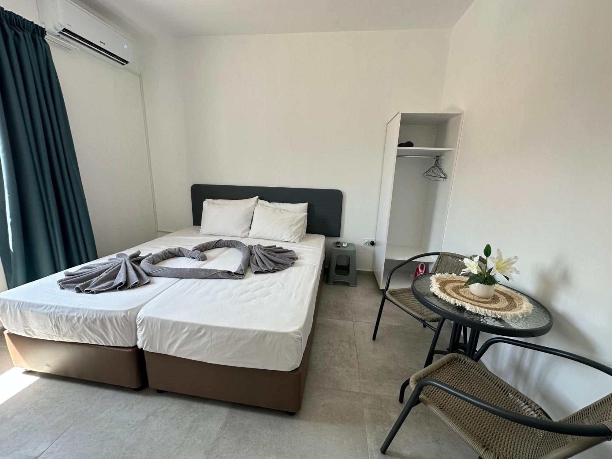 Sun Plaza Suites - Adults Only Ayia Napa Eksteriør billede