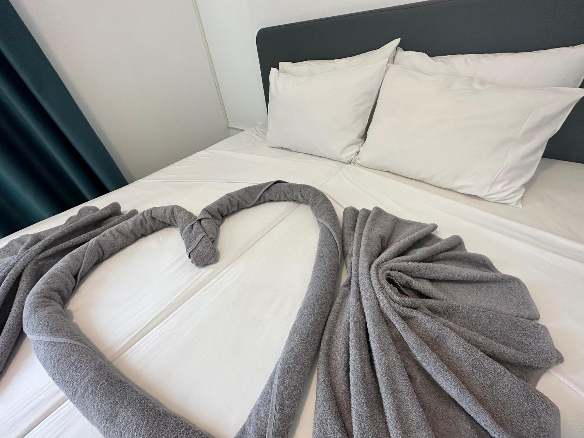 Sun Plaza Suites - Adults Only Ayia Napa Eksteriør billede