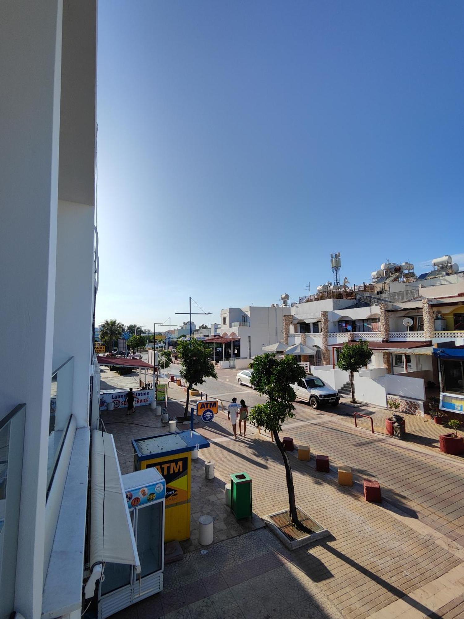Sun Plaza Suites - Adults Only Ayia Napa Eksteriør billede