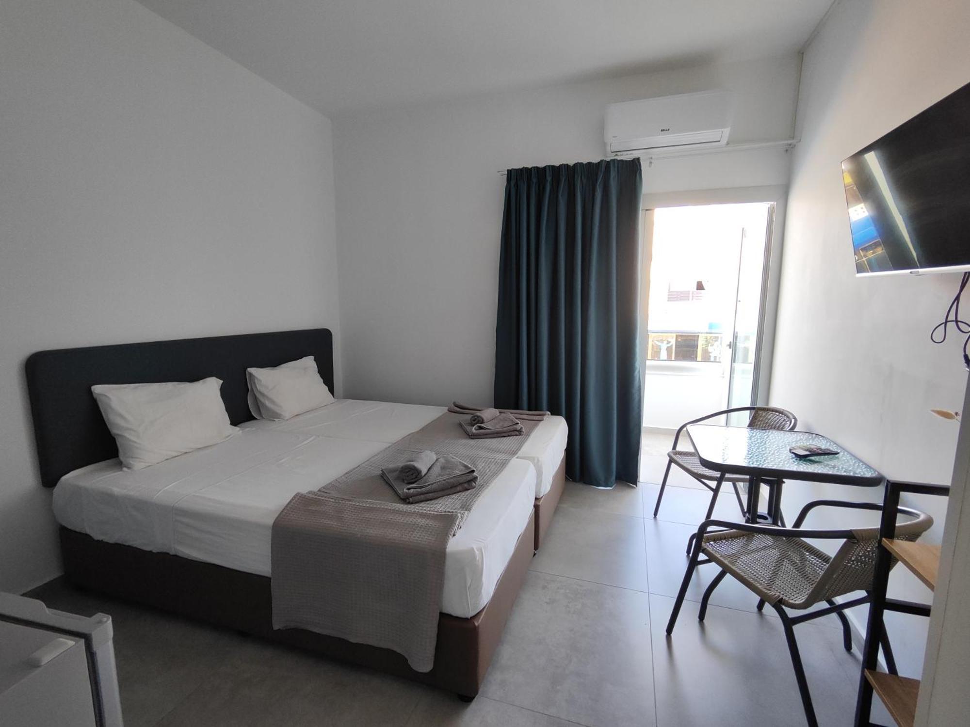 Sun Plaza Suites - Adults Only Ayia Napa Eksteriør billede