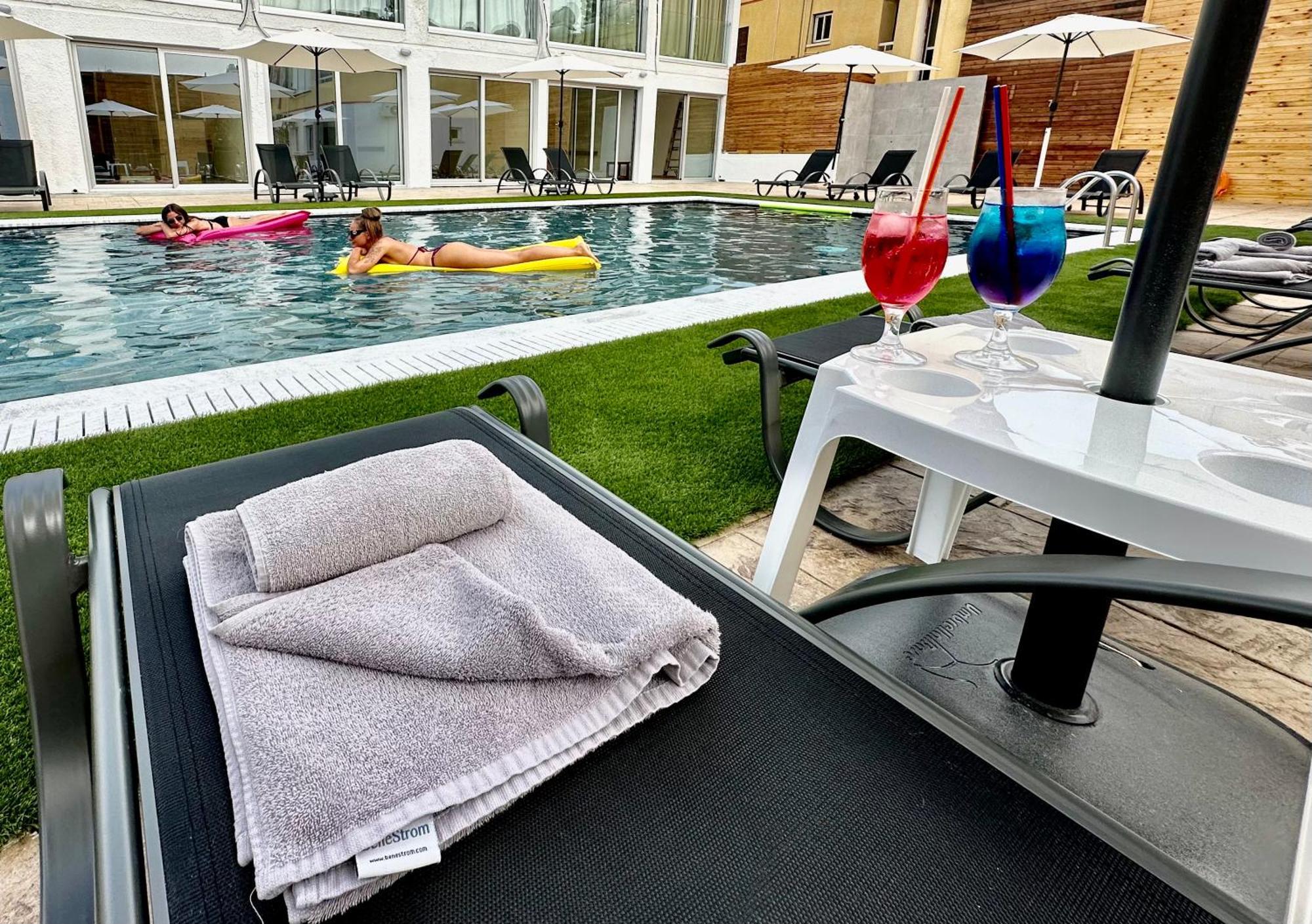 Sun Plaza Suites - Adults Only Ayia Napa Eksteriør billede